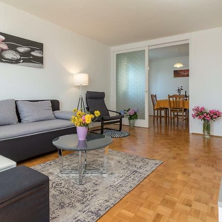 Apartment Maestral Pola Esterno foto